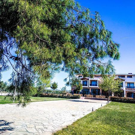 Elia Apartments - Nea Triglia Beach Nea Plagia Eksteriør billede