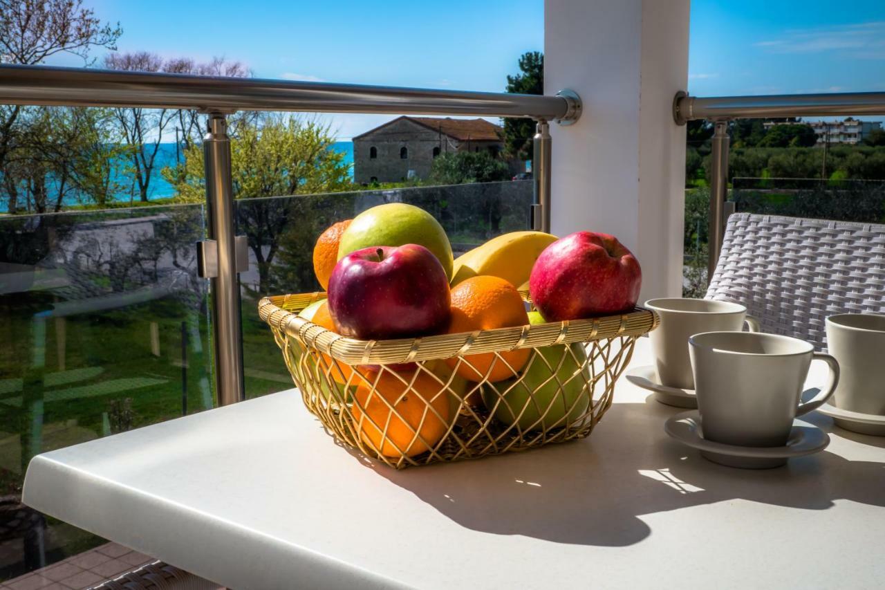 Elia Apartments - Nea Triglia Beach Nea Plagia Eksteriør billede